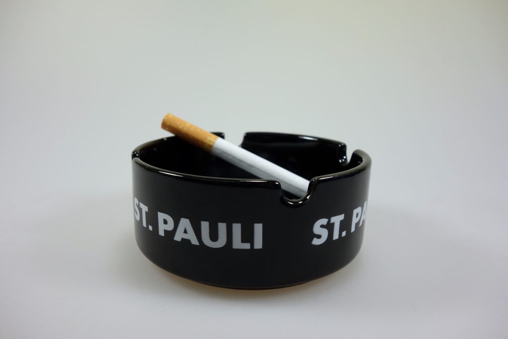 St. Pauli Aschenbecher in Berlin kaufen